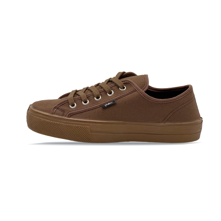 Kanvy Brown