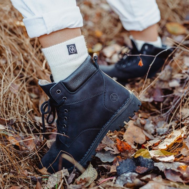Farm Low Black