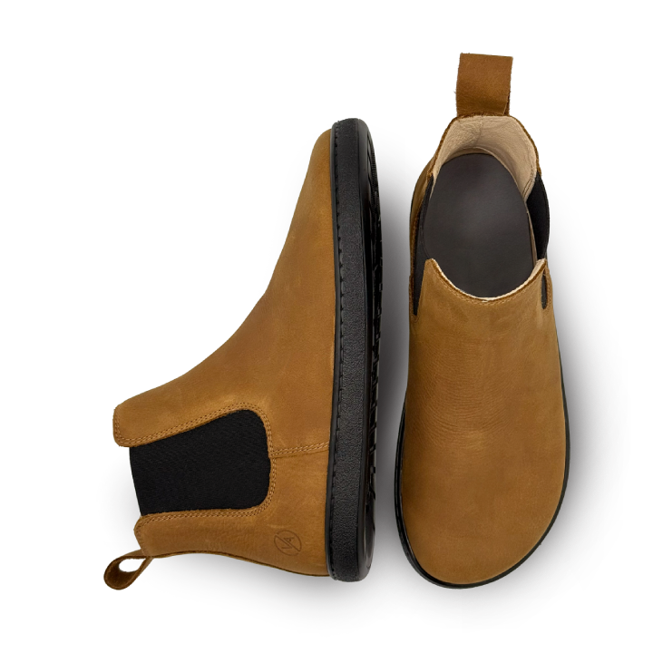 Barefoot Chelsea Brown